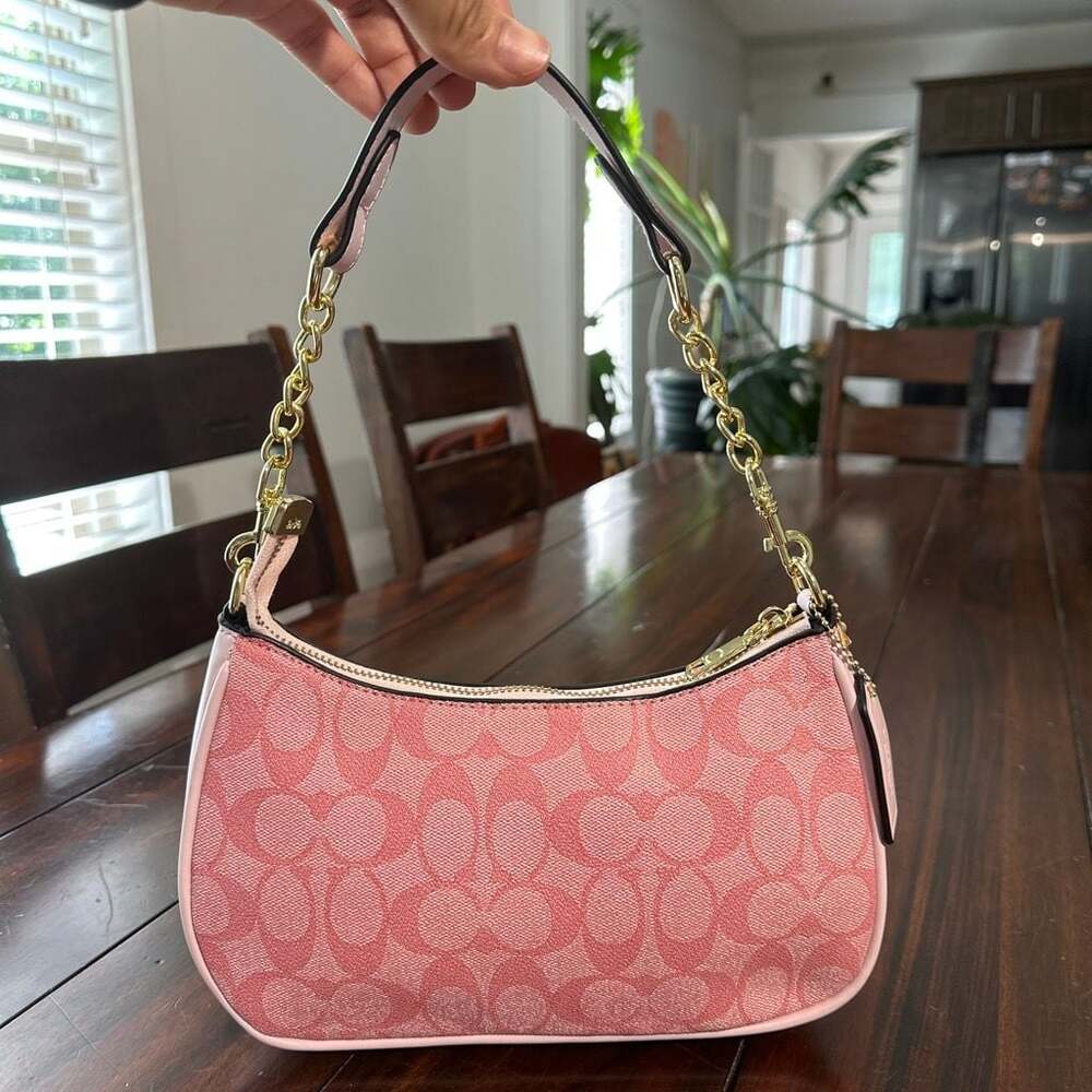 Coach Teri Shoulder Bag in Signature Canvas - Picture 2 of 7